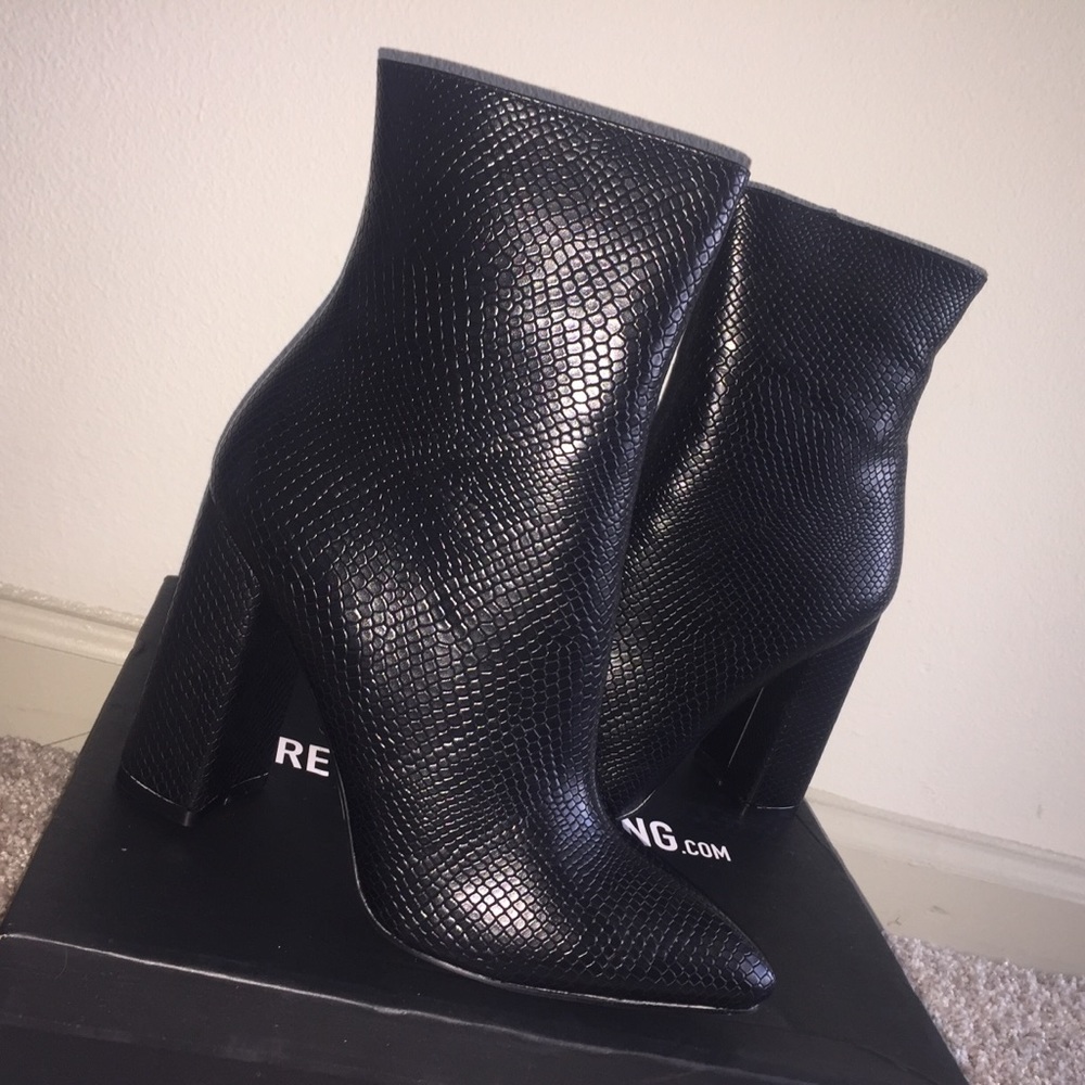 Black High Point Ankle Boots